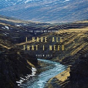 Meet your Posher, Adrianne